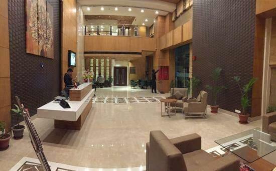 Hotel Delite Grand Faridabad Esterno foto
